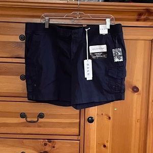 NWT, XL, Elastic Waist, Navy Shorts.